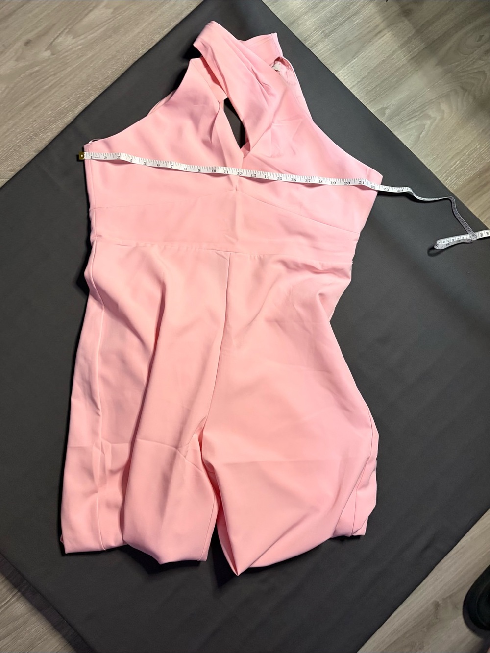 Francesca’s Pink Halter with keyhole Jumpsuit XL Wide Leg Women’s - Picture 2 of 5